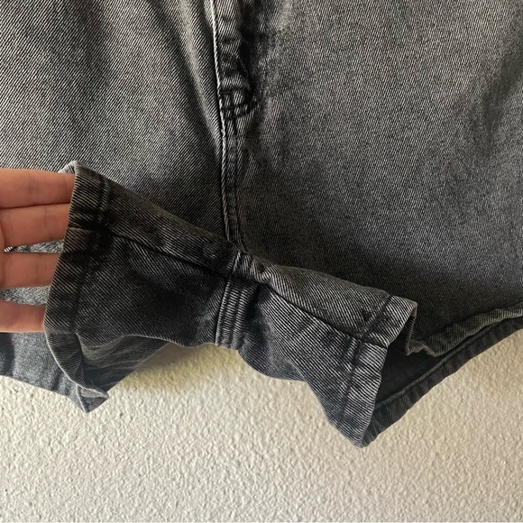 Nasty Gal Baggy Denim Shorts Women’s 10 Black Stonewashed High Waisted Cotton - Picture 7 of 12